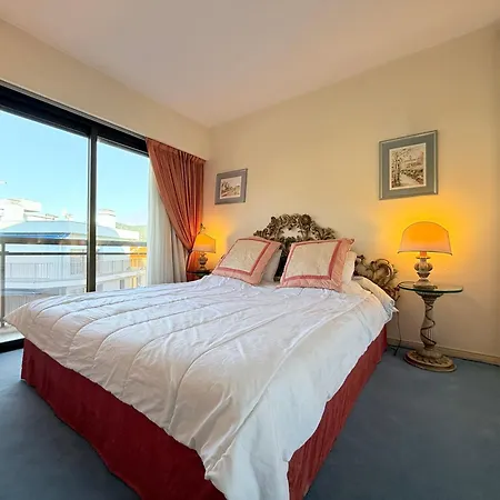 Somptueux Deux Pieces, Entre & Piscine ! Mandelieu-la-Napoule