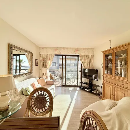 Somptueux Deux Pieces, Entre & Piscine ! Mandelieu-la-Napoule